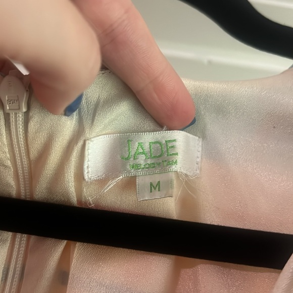 V-NECK TIERED MAXI DRESS - MULTI STRIPE - Picture 2 of 4